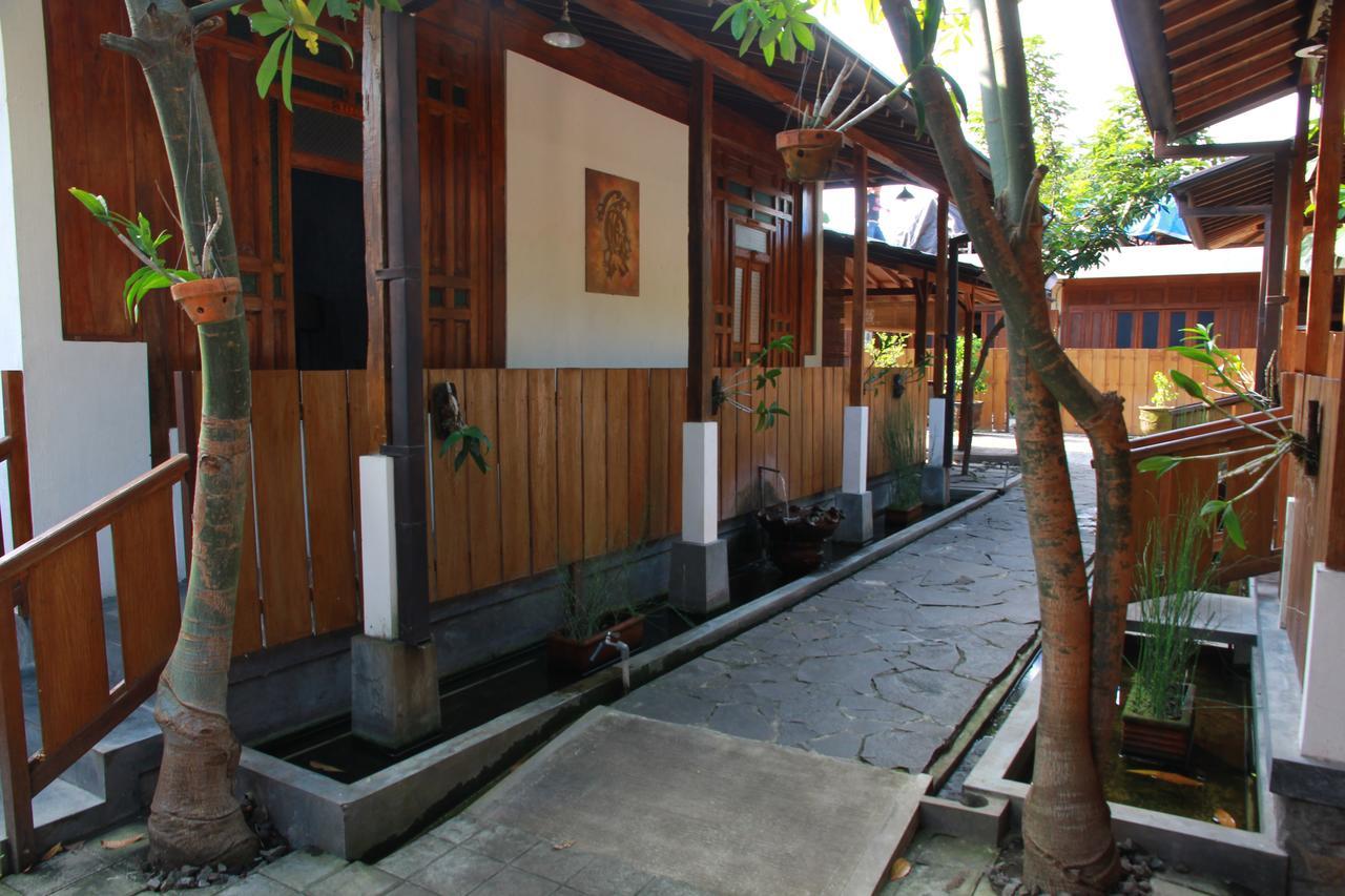 Ndalem Mj Homestay Jogjacarta Exterior foto