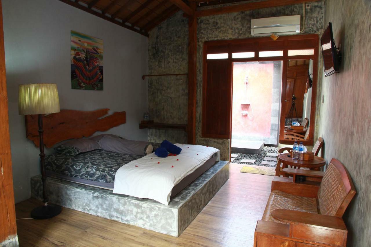 Ndalem Mj Homestay Jogjacarta Exterior foto